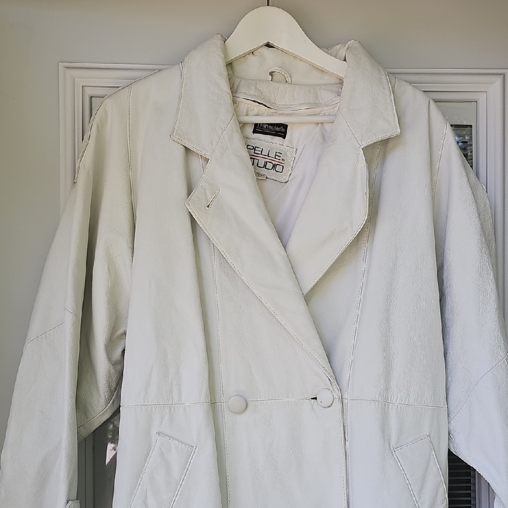 Pelle Studio Women's Cream Trench Coat